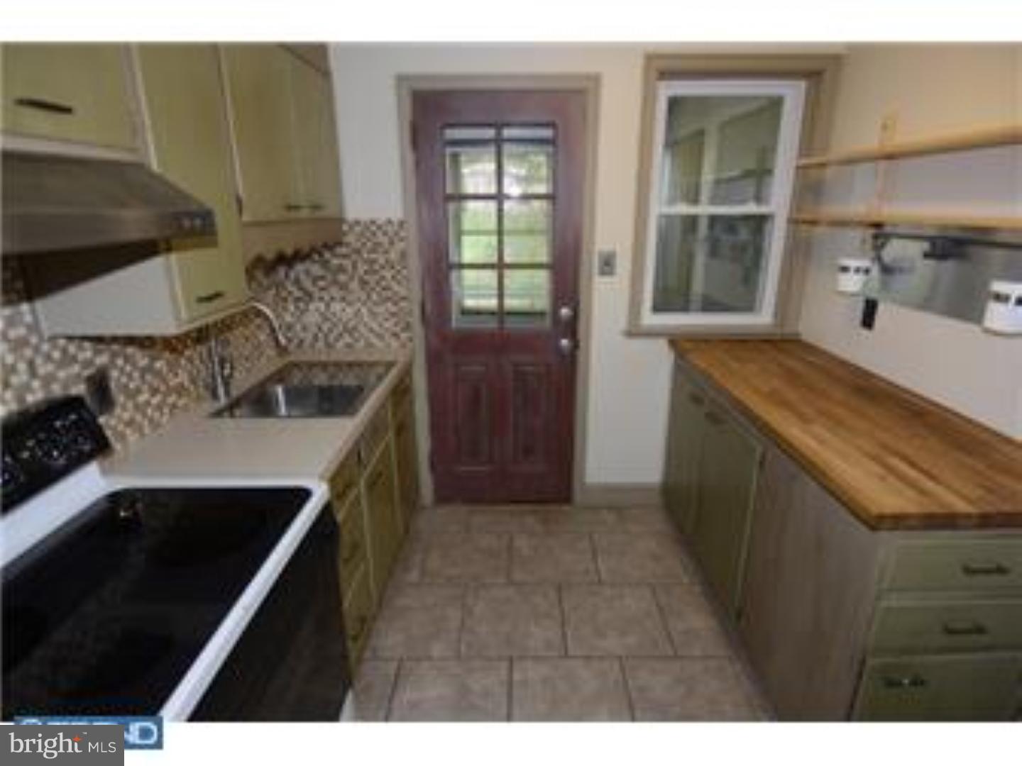 1131 Gregg Street Reading, PA 19607 - Photo 11 of 24 Gallery Image 11
