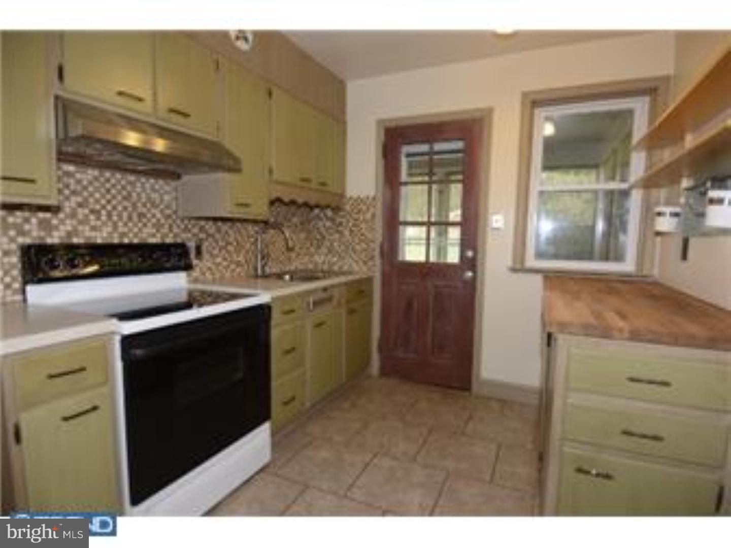 1131 Gregg Street Reading, PA 19607 - Photo 9 of 24 Gallery Image 9