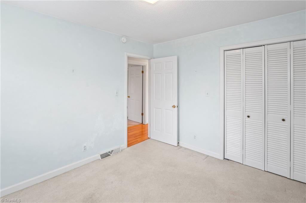 142 Cameron Road Lexington, NC 27295 - Photo 22 of 41 Bedroom 2