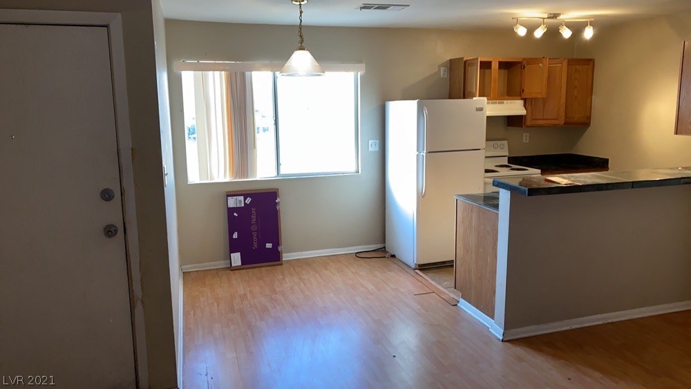 2162 East Desert Inn Road Las Vegas, NV 89169 - Photo 17 of 50