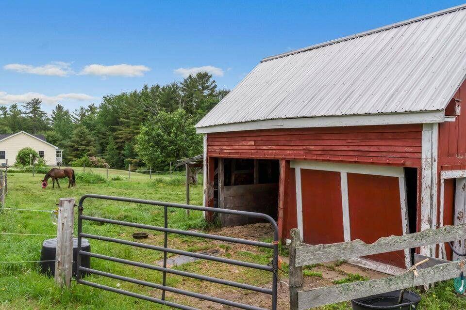 37 Quaker Ridge Road Casco, ME 04015 - Photo 38 of 57 20250807181827052106000000-o