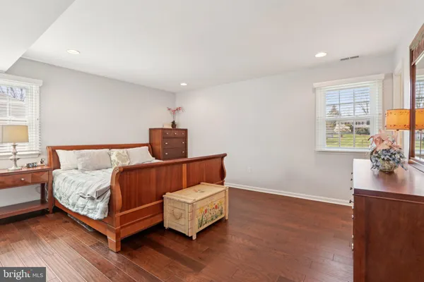 $749,000 | 923 Pickering Drive, Yardley, PA 19067