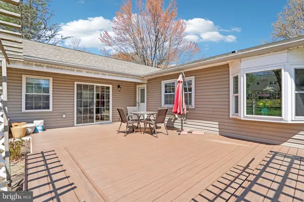 $749,000 | 923 Pickering Drive, Yardley, PA 19067