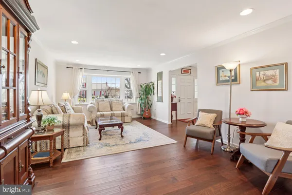 $749,000 | 923 Pickering Drive, Yardley, PA 19067
