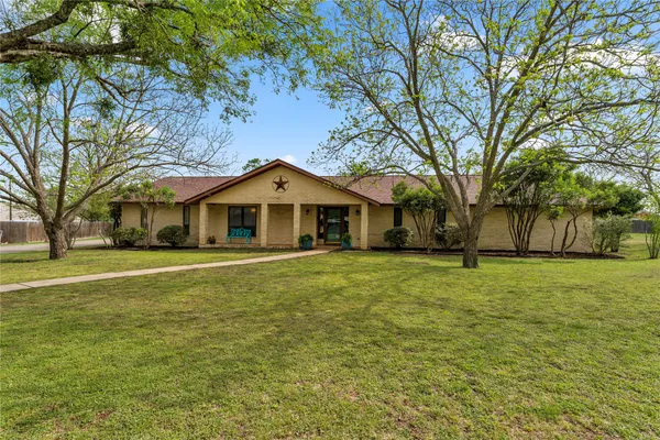 $595,000 | 217 Corder Lane, Burnet, TX 78611