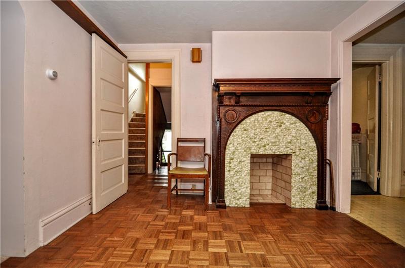 1049 Boyce Road Upper St. Clair, PA 15241 - Photo 12 of 25