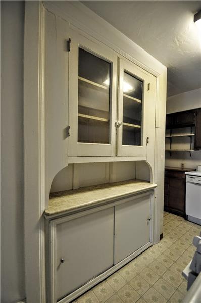 1049 Boyce Road Upper St. Clair, PA 15241 - Photo 15 of 25