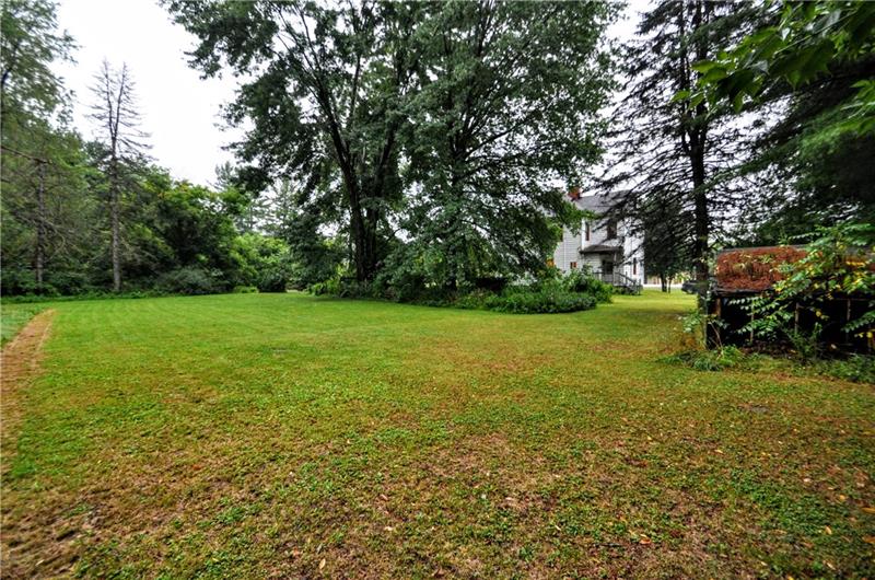 1049 Boyce Road Upper St. Clair, PA 15241 - Photo 6 of 25