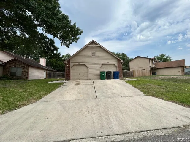 $1,195 | 14439 Woods Hole Drive, San Antonio, TX 78233