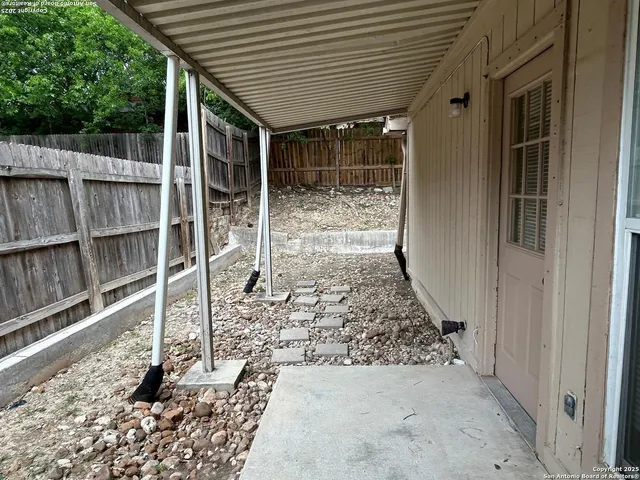 $1,195 | 14439 Woods Hole Drive, San Antonio, TX 78233