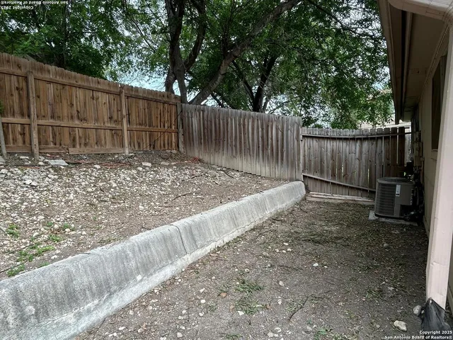 $1,195 | 14439 Woods Hole Drive, San Antonio, TX 78233