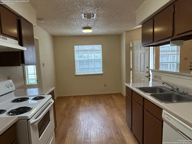 $1,195 | 14439 Woods Hole Drive, San Antonio, TX 78233