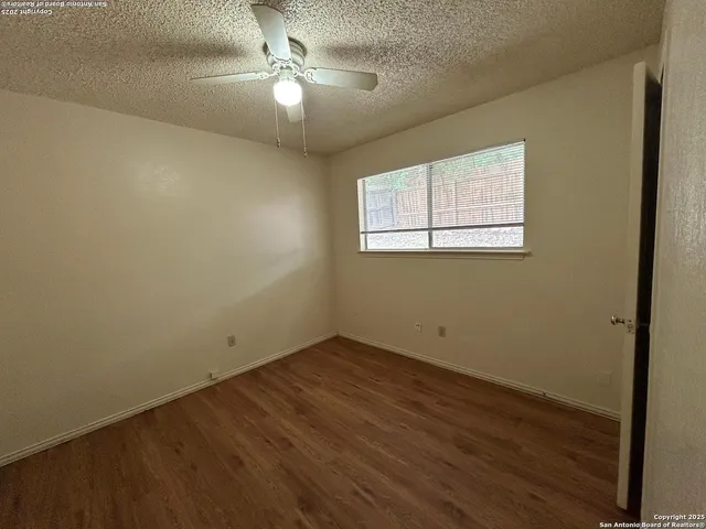 $1,195 | 14439 Woods Hole Drive, San Antonio, TX 78233