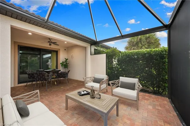 $539,500 | 1511 Oceania Drive South, Naples, FL 34113