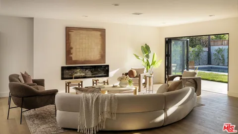 $2,199,000 | 5809 Chariton Avenue, Los Angeles, CA 90056