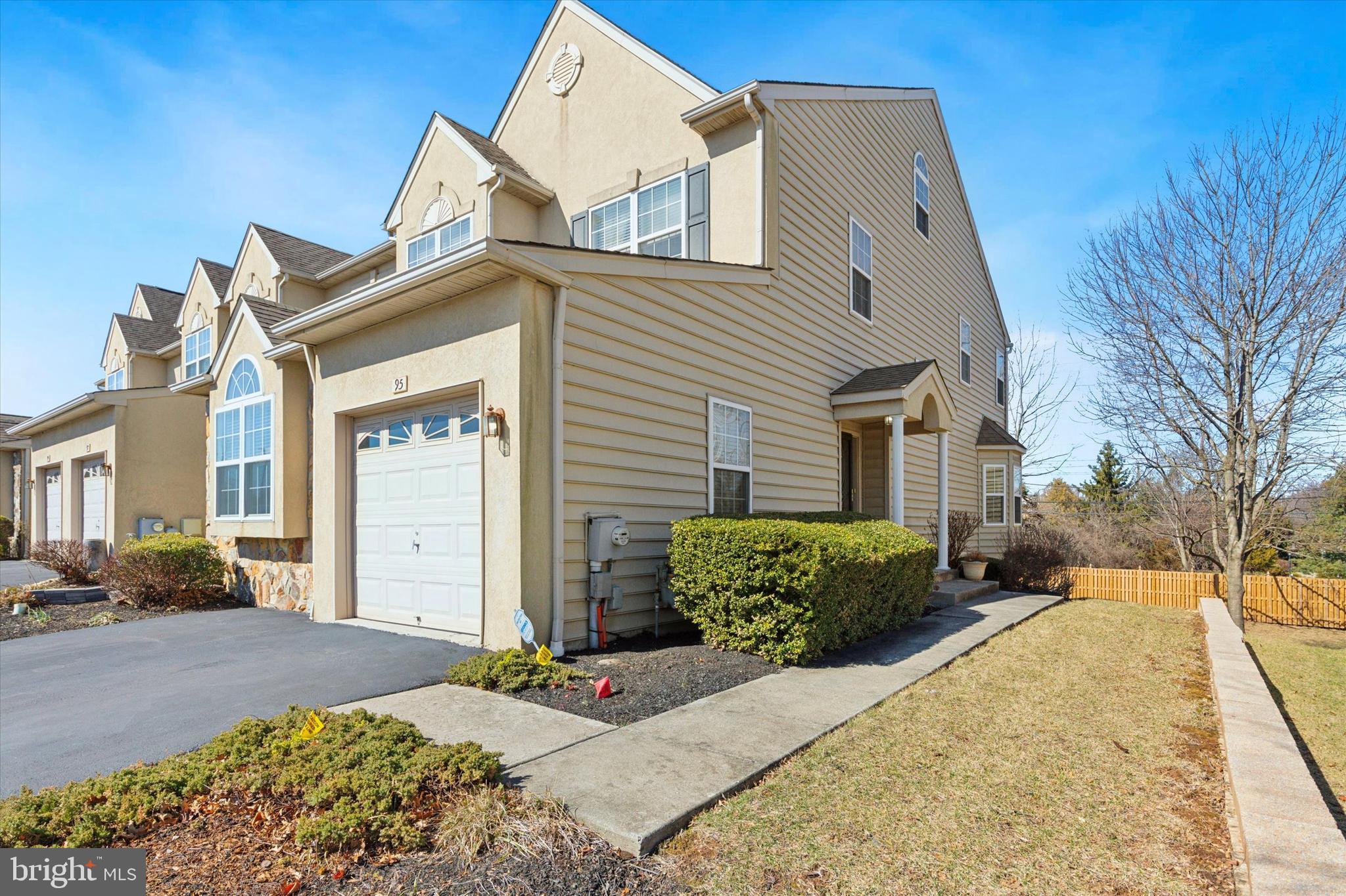 95 Arbor Circle Colmar, PA 18915 - Photo 2 of 26 a view of a front of house with a street
