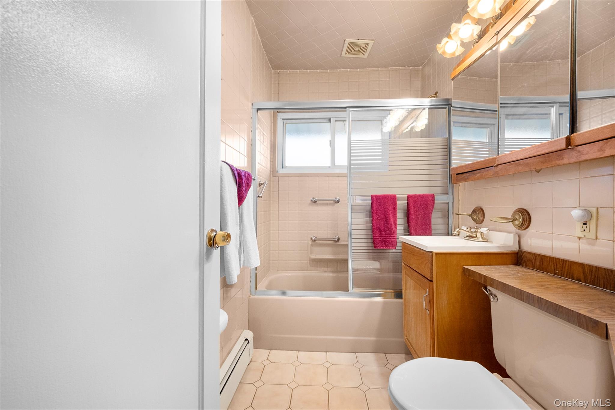 60 Flamingo Road Levittown, NY 11756 - Photo 25 of 50