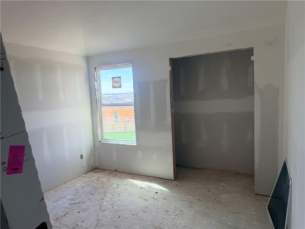 20702 Emerald Street Spring Hill, KS 66083 - Photo 11 of 31