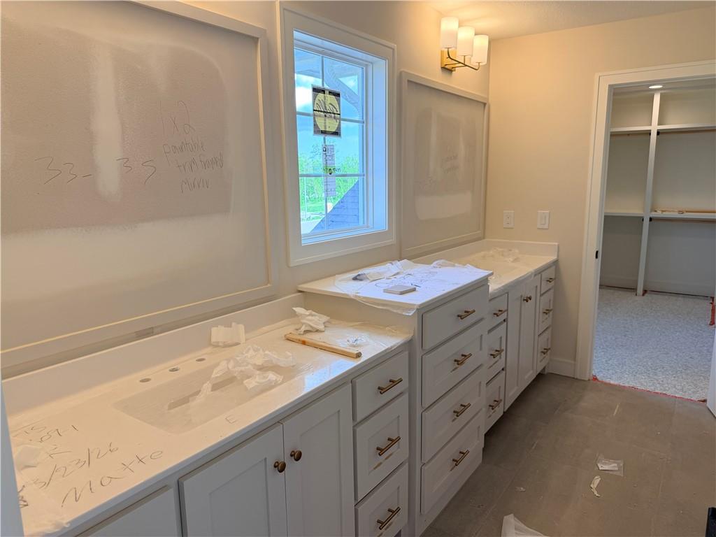20702 Emerald Street Spring Hill, KS 66083 - Photo 12 of 30