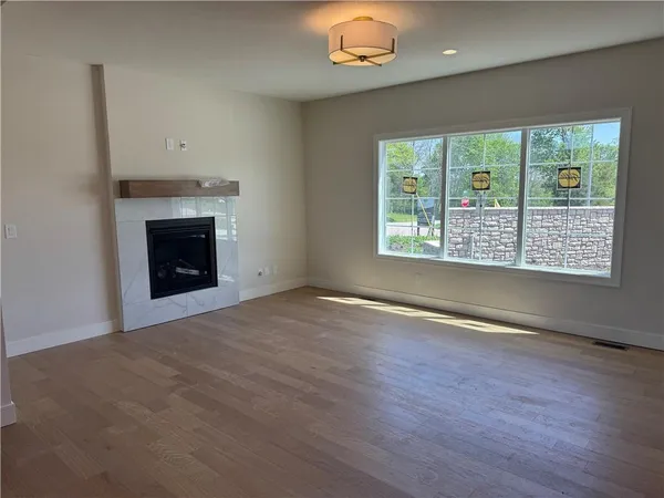 $515,000 | 20702 Emerald Street, Spring Hill, KS 66083
