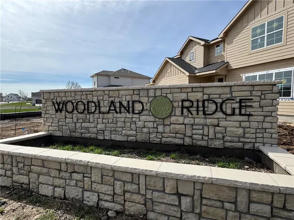 $515,000 | 20702 Emerald Street, Spring Hill, KS 66083