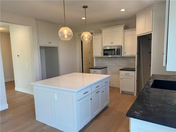$515,000 | 20702 Emerald Street, Spring Hill, KS 66083