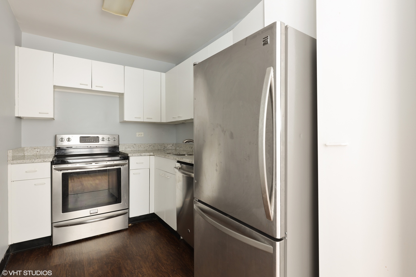 655 West Irving Park Road, Unit 315 Chicago, IL 60613 - Photo 13 of 18