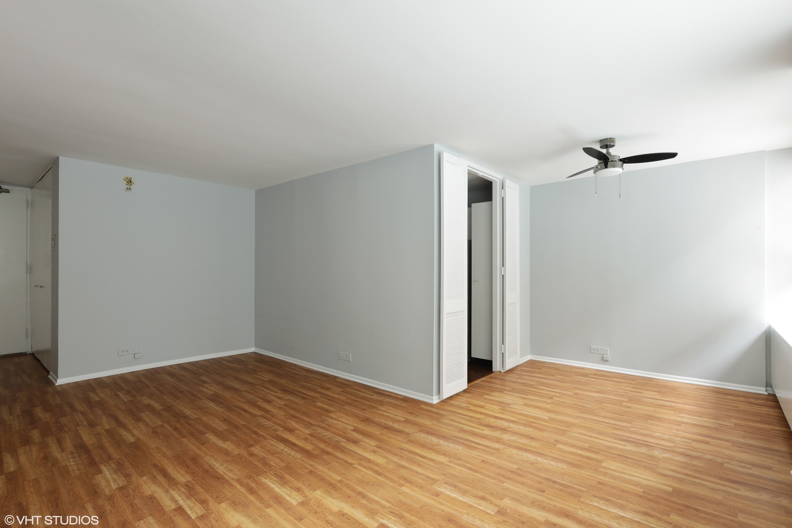655 West Irving Park Road, Unit 315 Chicago, IL 60613 - Photo 7 of 18