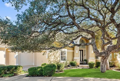 $1,150,000 | 4541 Golf Vista Drive, Austin, TX 78730