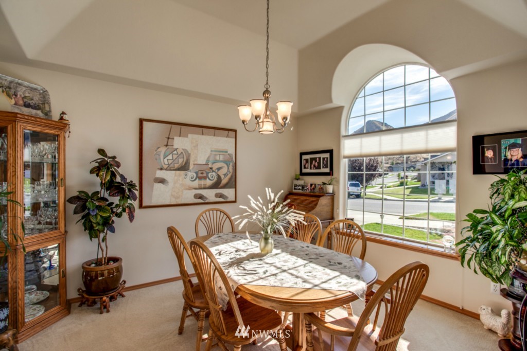 441 Lars Lane Wenatchee, WA 98801 - Photo 10 of 24 Gallery Image 10
