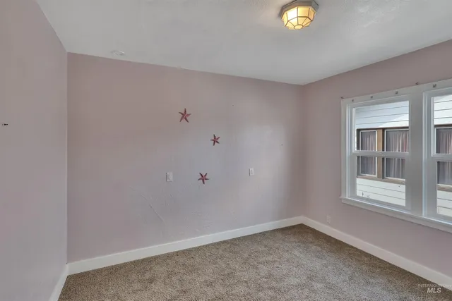 $235,000 | 426 9th Avenue North, Buhl, ID 83316