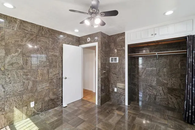 $725,000 | 962 Hanover Street, San Diego, CA 92114