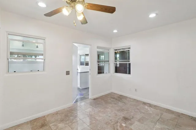 $725,000 | 962 Hanover Street, San Diego, CA 92114