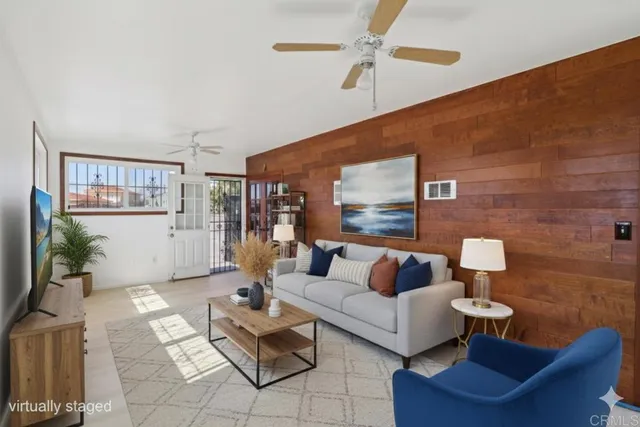 $725,000 | 962 Hanover Street, San Diego, CA 92114