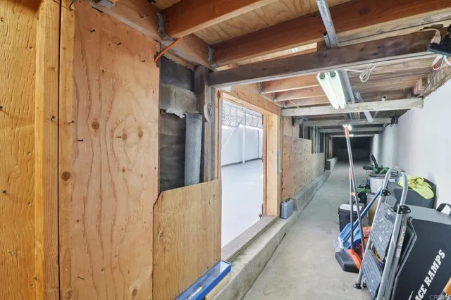 $725,000 | 962 Hanover Street, San Diego, CA 92114