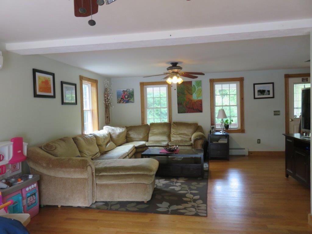 167 Railroad Avenue Springvale, ME 04083 - Photo 6 of 27 Photo