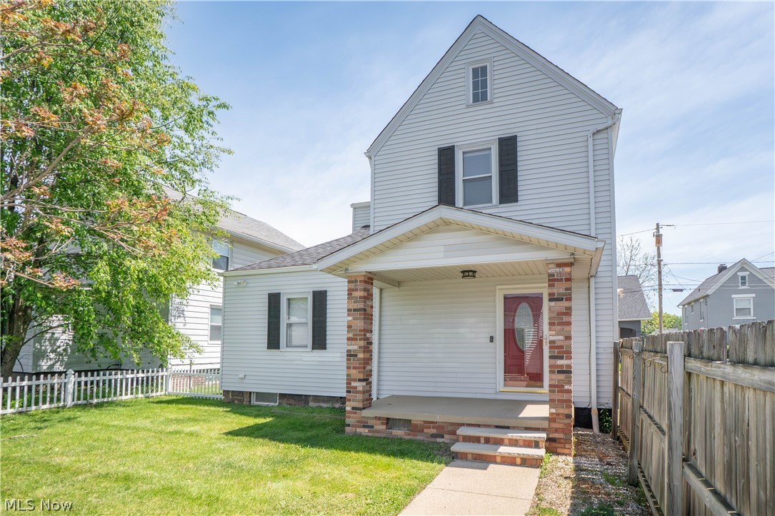 215 8th Street Southwest Massillon, OH 44647 - Photo 22 of 32