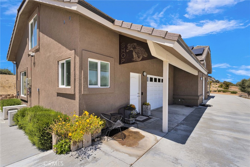 7031 Joshua Road Oak Hills, CA 92344 - Photo 40 of 77