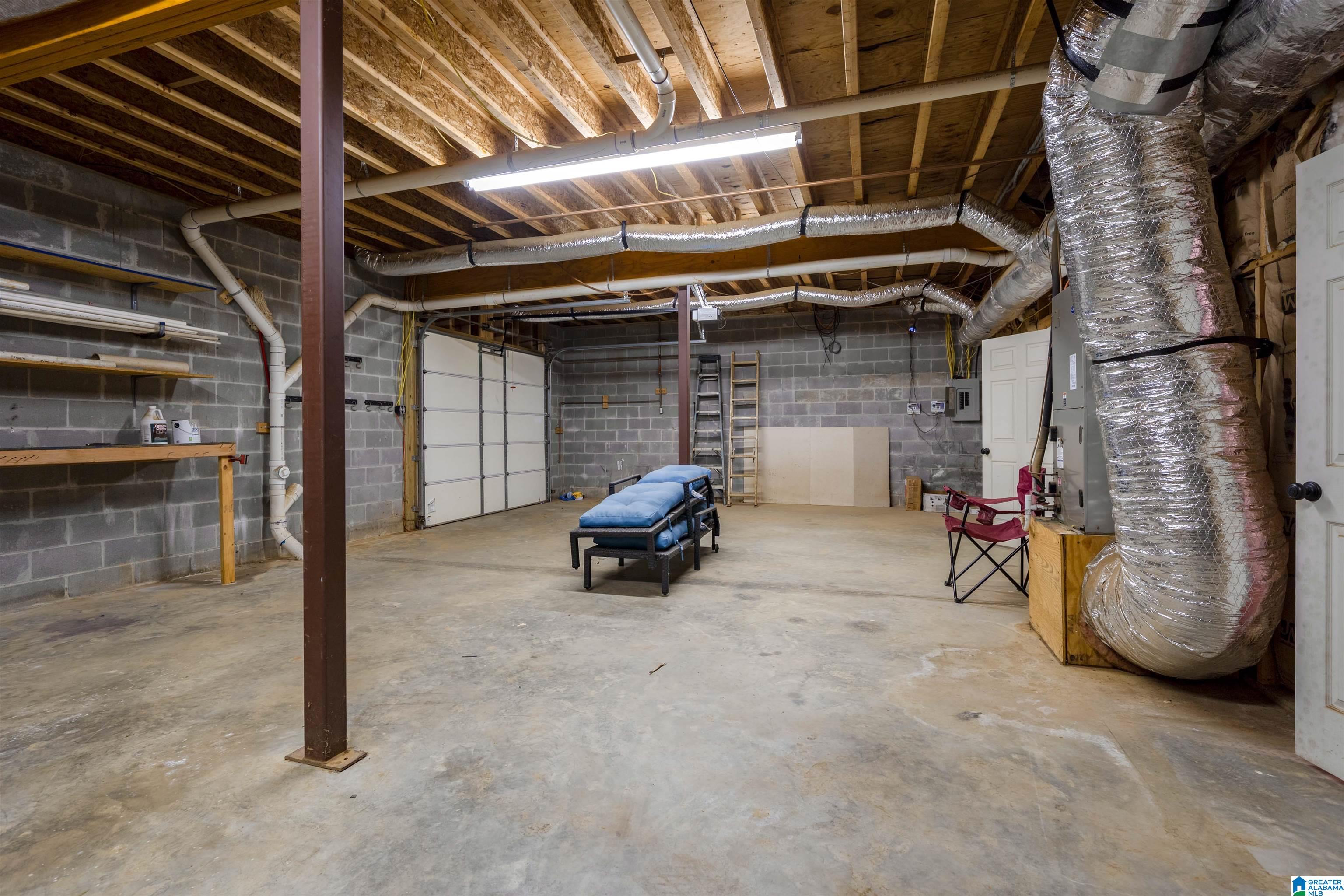 12371 Slayton Road Duncanville, AL 35456 - Photo 46 of 81