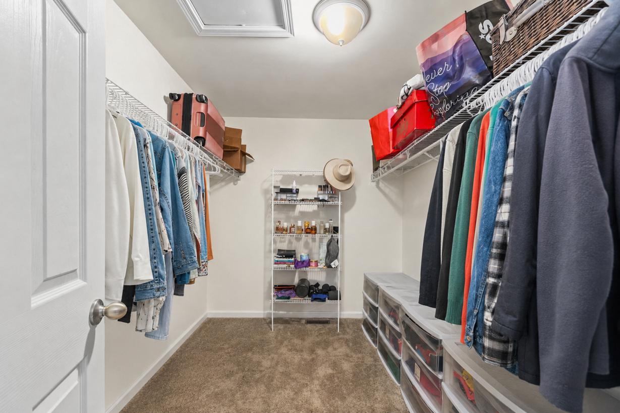16183 Raptor Crest Lane Woodbridge, VA 22193 - Photo 21 of 51 First Primary Spacious Closet.