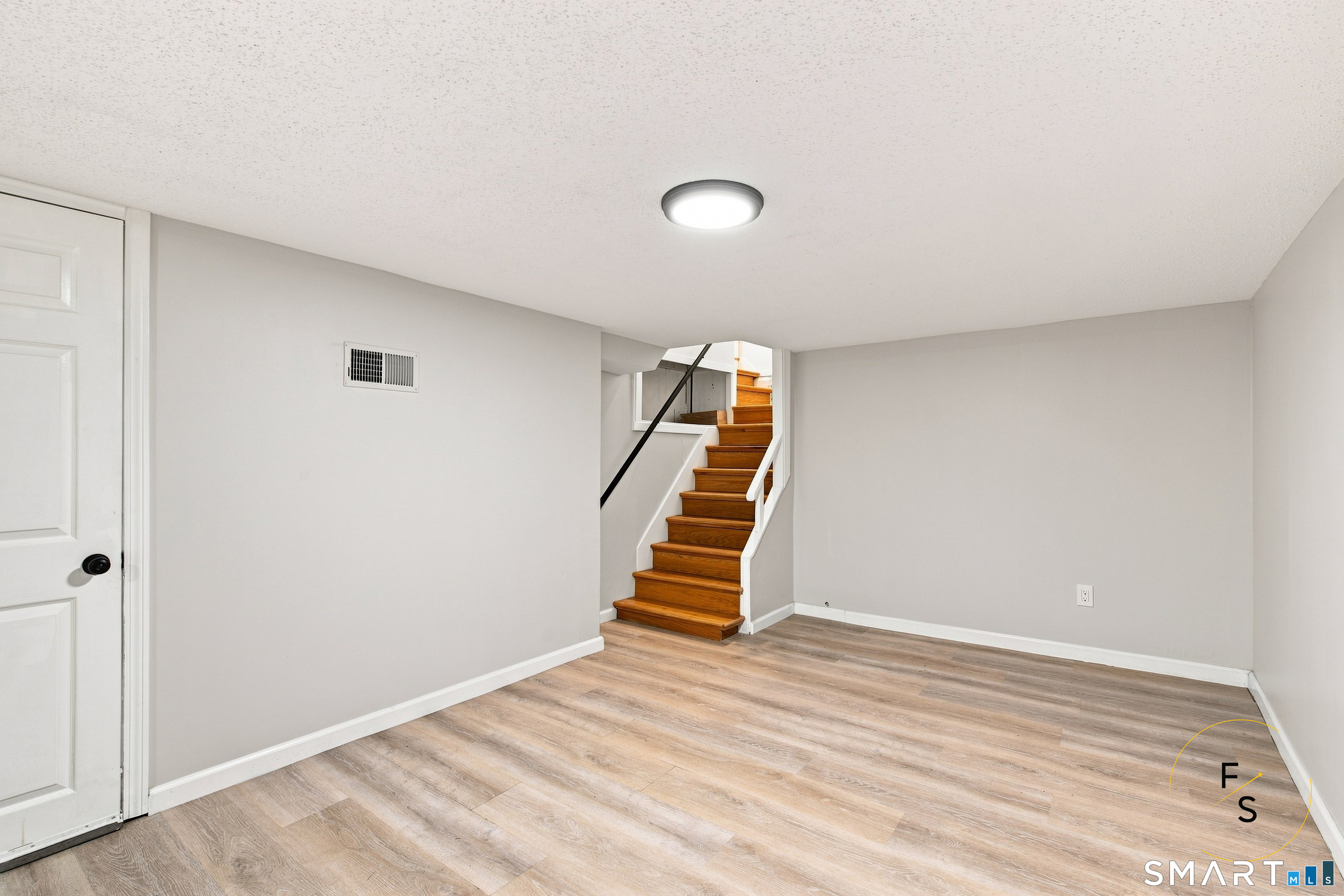 157 South River Road Coventry, CT 06238 - Photo 19 of 39 Gallery Image 19