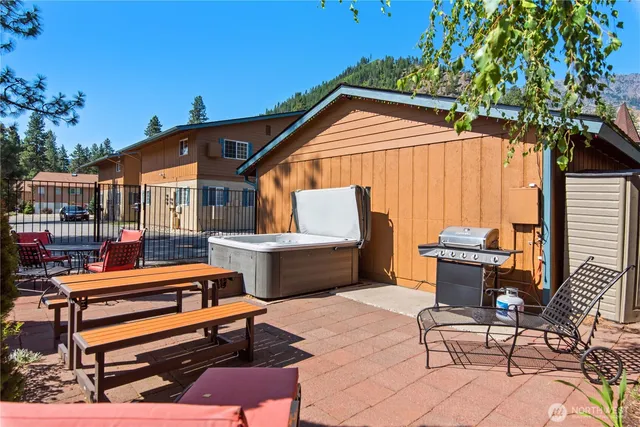 $615,000 | 485 Alpine Place, Unit 6, Leavenworth, WA 98826
