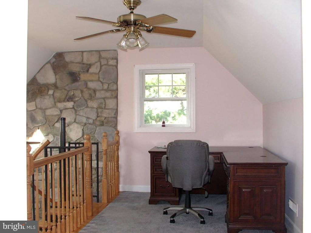 222 Weaver Drive Lititz, PA 17543 - Photo 8 of 19 Gallery Image 8