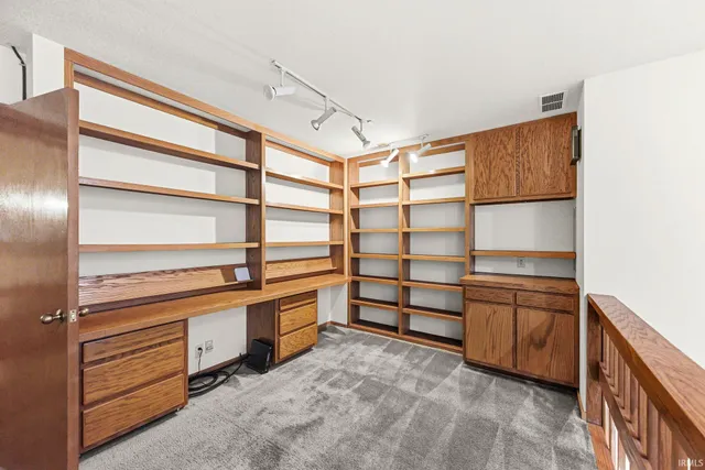 $649,000 | 4231 Black Forest Lane, West Lafayette, IN 47906