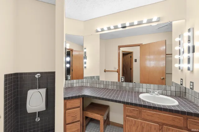 $649,000 | 4231 Black Forest Lane, West Lafayette, IN 47906