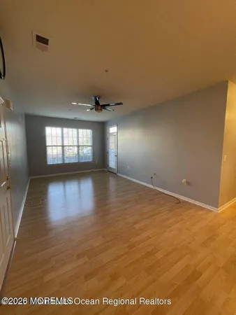 $2,000 | 610 Sophee Lane, Lakewood, NJ 08701