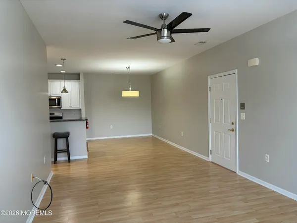 $2,000 | 610 Sophee Lane, Lakewood, NJ 08701