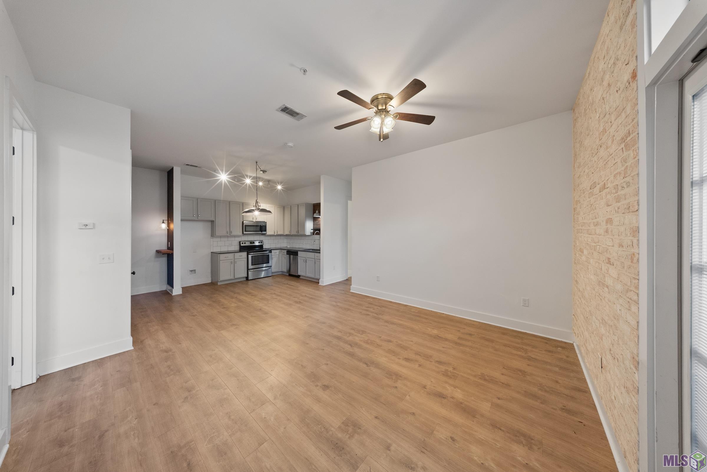 255 East Boyd Drive, Unit 110 Baton Rouge, LA 70808 - Photo 4 of 9