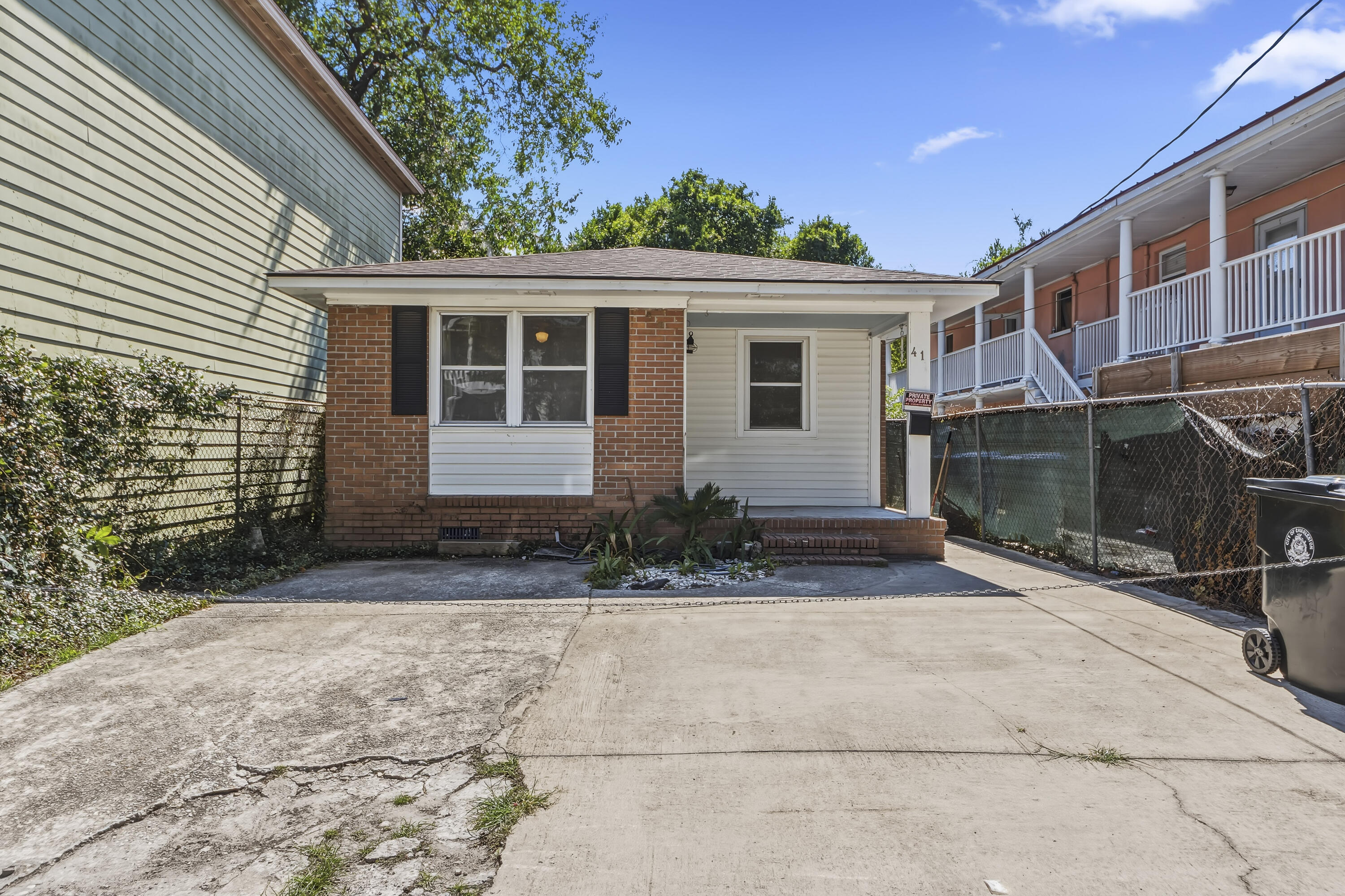 41 Rose Lane Charleston, SC 29403 - Photo 1 of 24 _01A6396