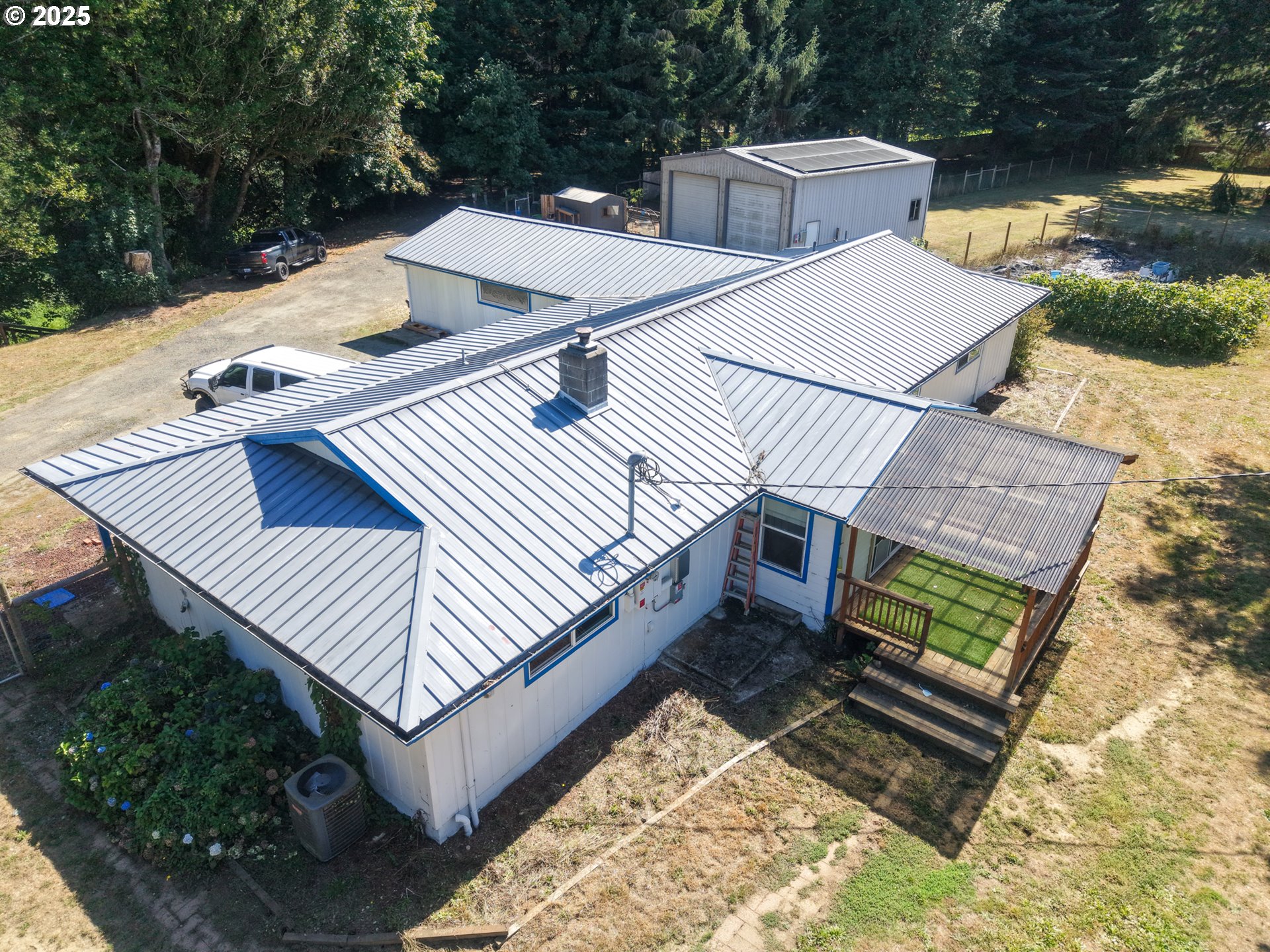 60031 Fairview Road Coquille, OR 97423 - Photo 3 of 48